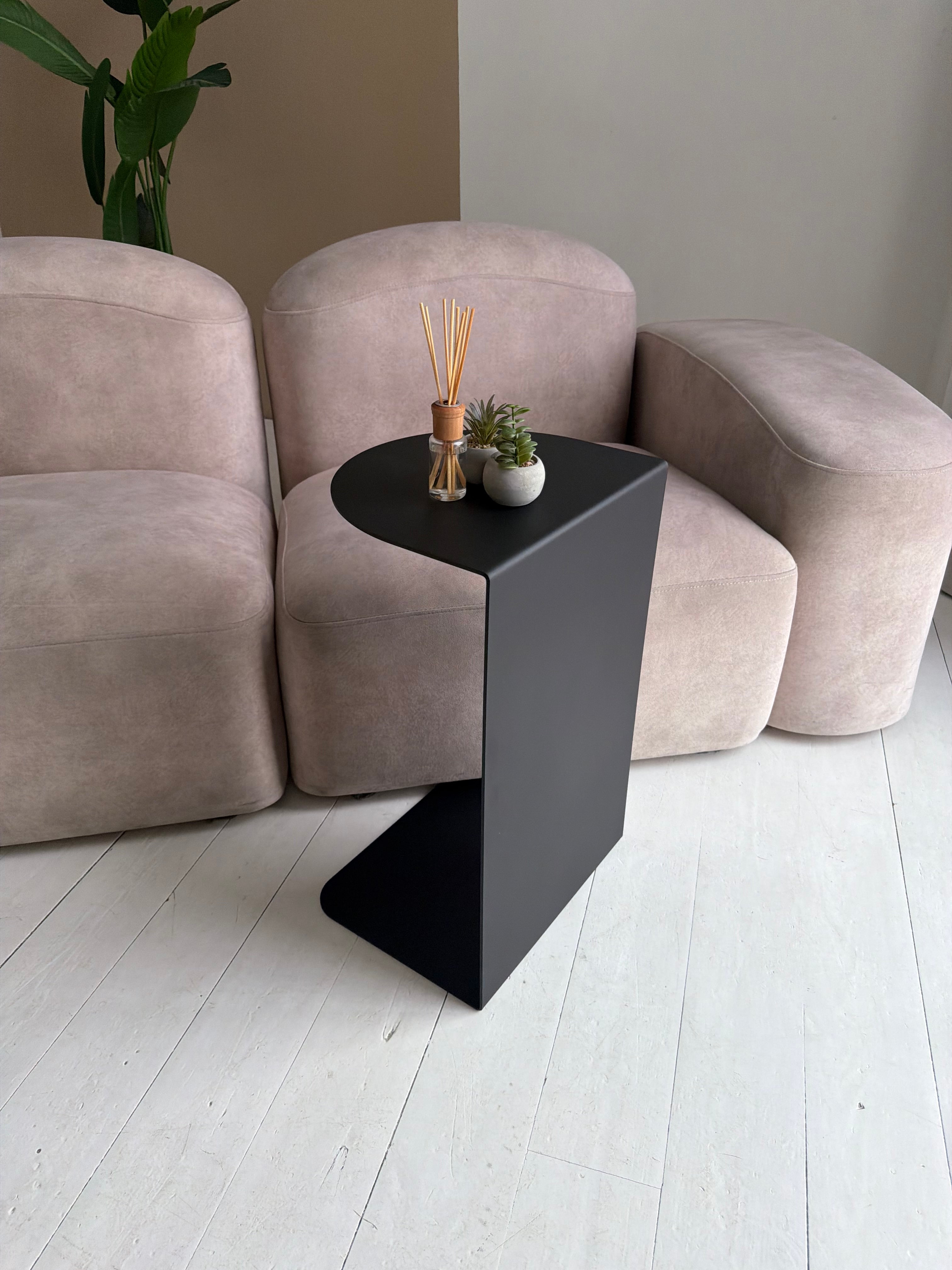 Minimalist Metal Coffee Table
