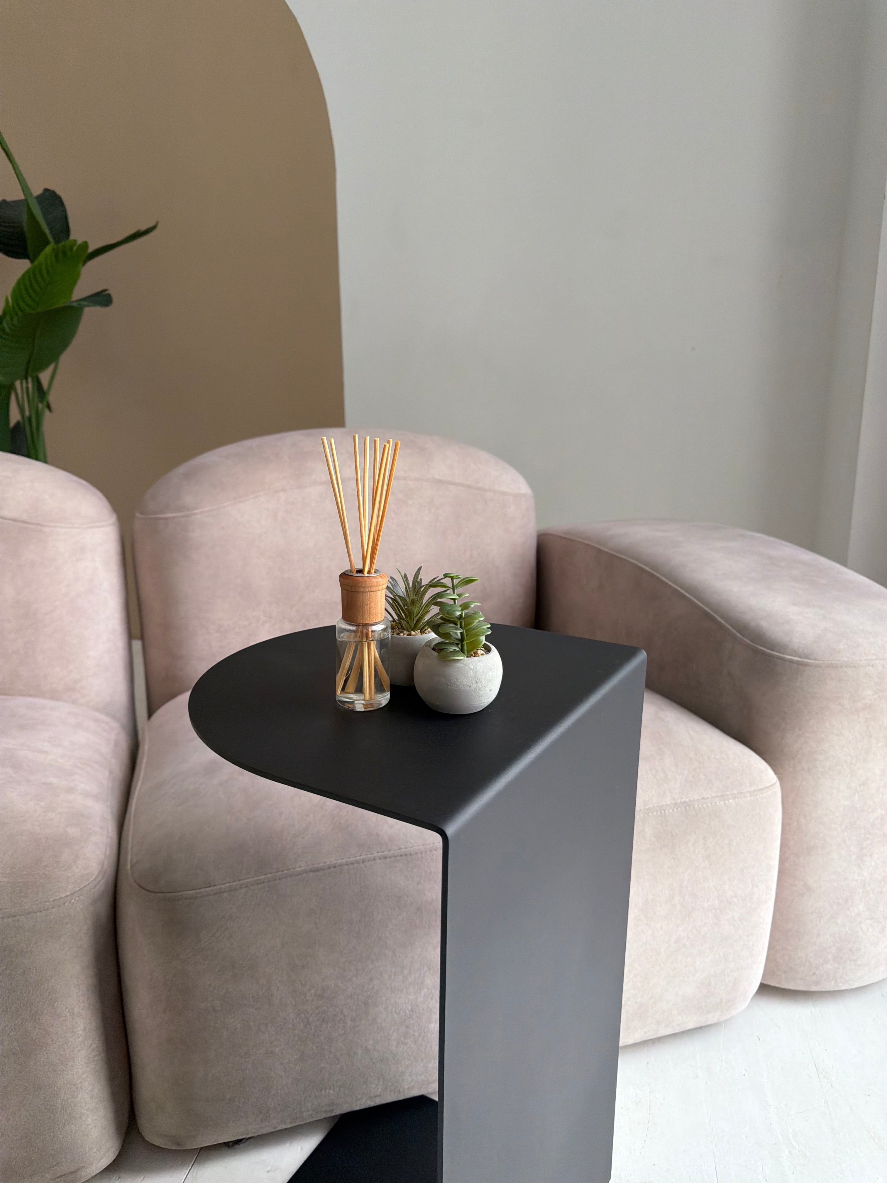 Minimalist Metal Coffee Table