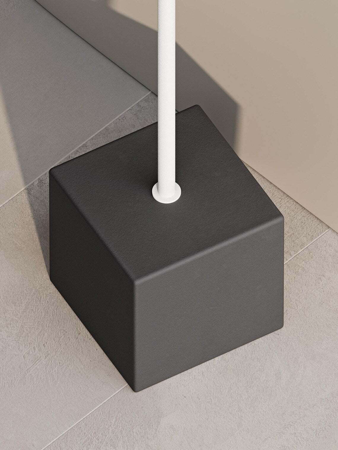 Moderner Badezimmer-Beistelltisch mit Betonsockel – Minimalistischer Stahlregalständer für Badewanne und Handtücher