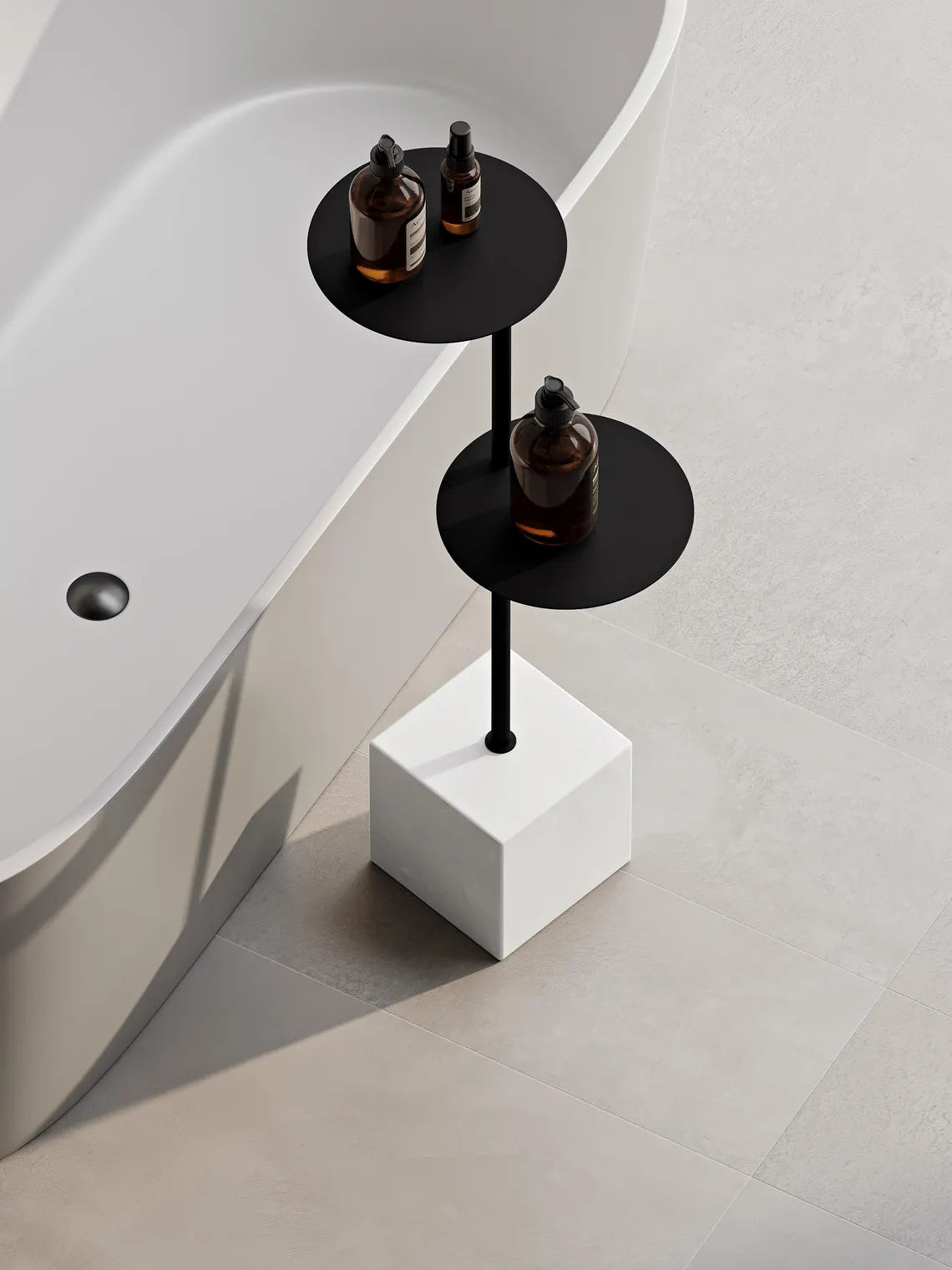 Moderner Badezimmer-Beistelltisch mit Betonsockel – Minimalistischer Stahlregalständer für Badewanne und Handtücher