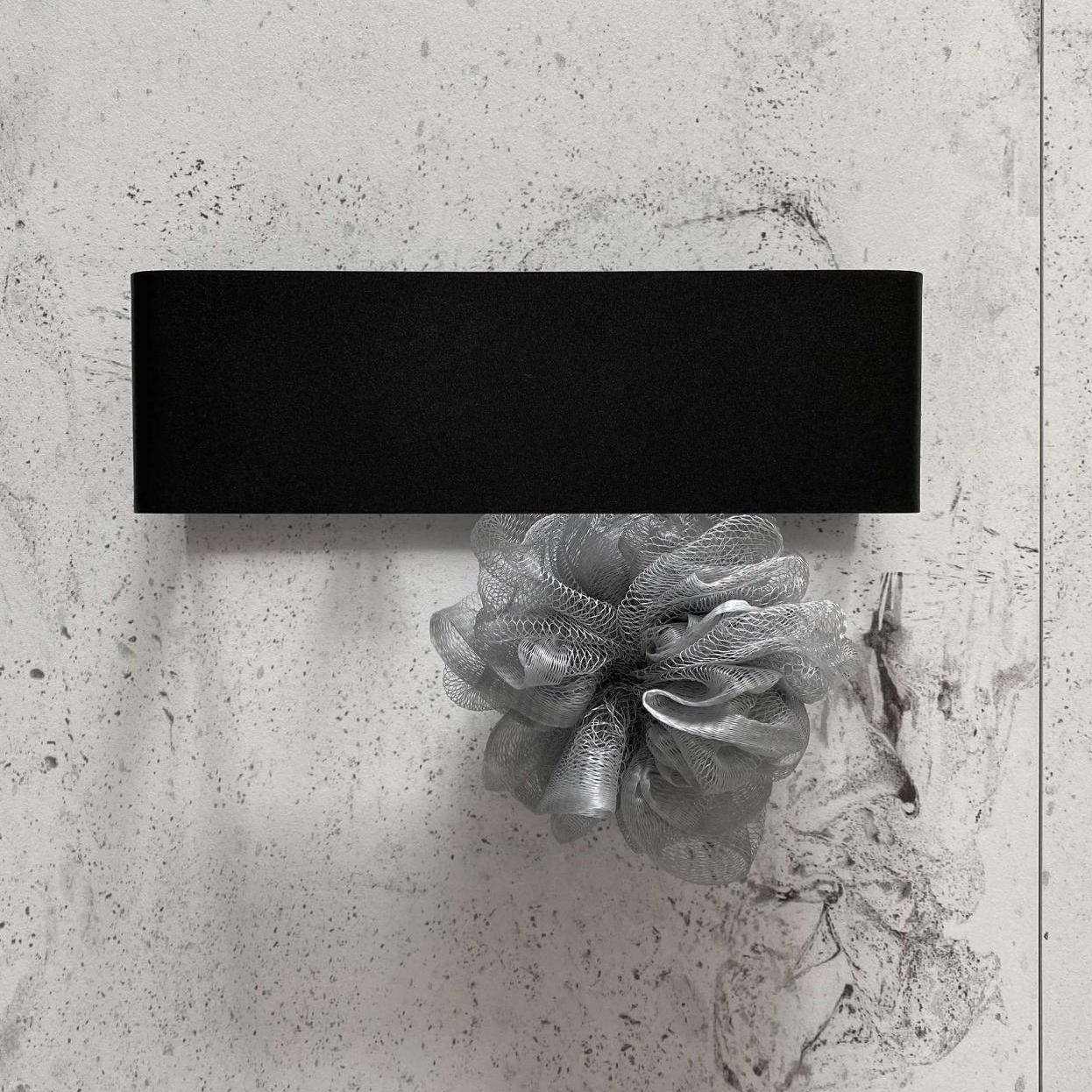 black towel holder
towel rack
wall-mount towel bar
bathroom organizer
bathroom towel rail
bath towel holder
towel holder
wall towel rack
rack with hooks
bathroom rack
bathroom hanger
wall-mounted hooks
bathroom hooks